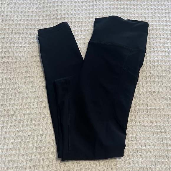 Old Navy Powersoft Black Leggings - Picture 1 of 3